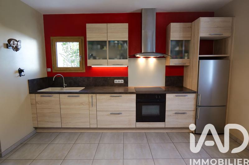 Maison - 81 m² - 5 pièces