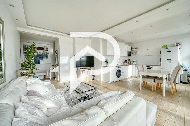 Appartement - 75 m² - 4 pièces