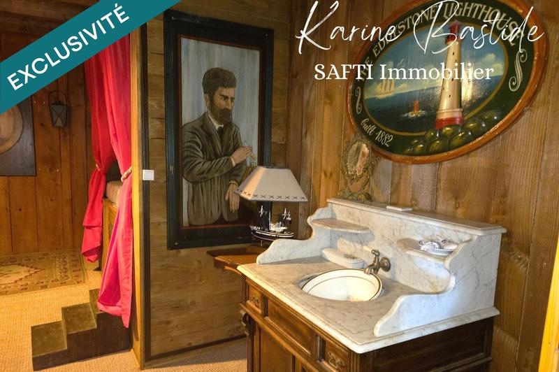 Maison - 330 m² - 12 pièces