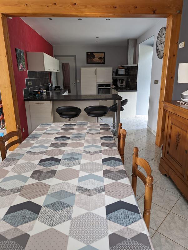 Maison - 151 m² - 6 pièces