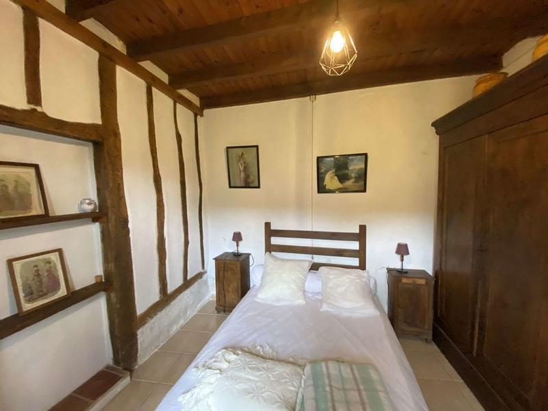 Propriété - 183 m² - 10 pièces