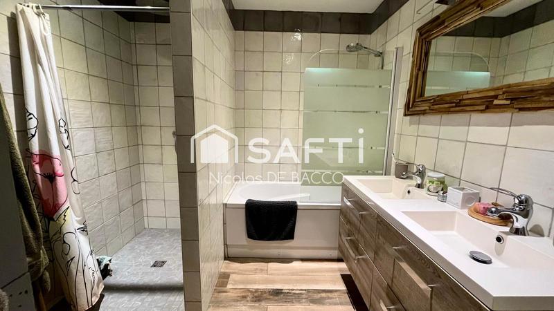 Maison - 152 m² - 6 pièces