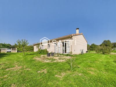 Maison - 107 m² - 5 pièces
