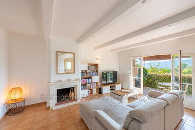 Maison - 107 m² - 4 pièces