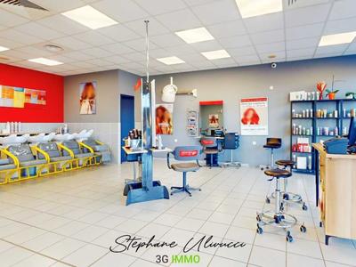 Fonds de commerce - Magasins - 127 m²