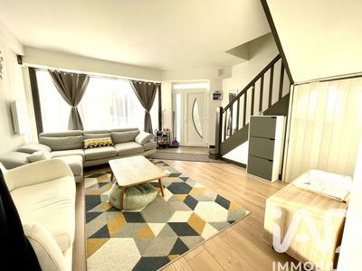 Maison de ville - 61 m² - 3 pièces