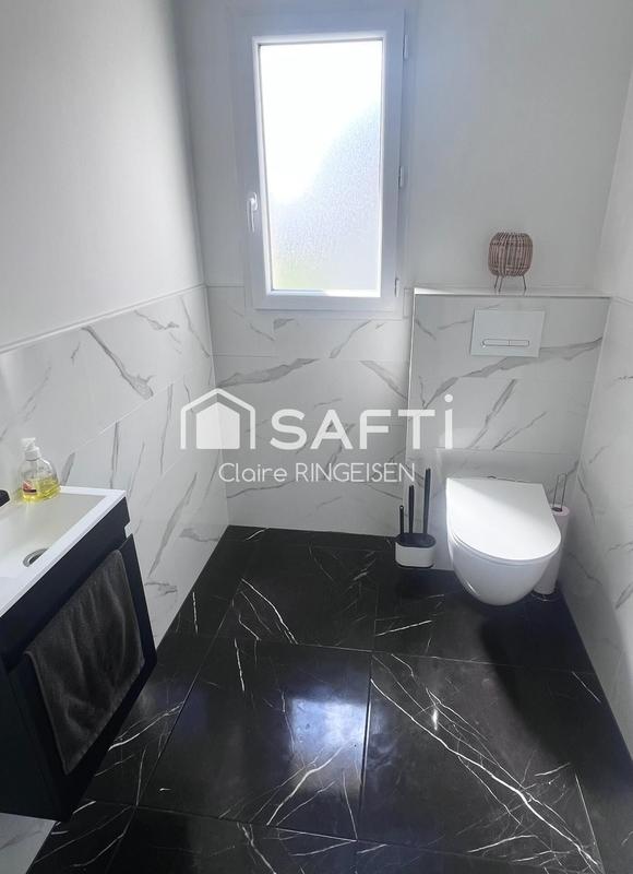 Maison - 96 m² - 4 pièces