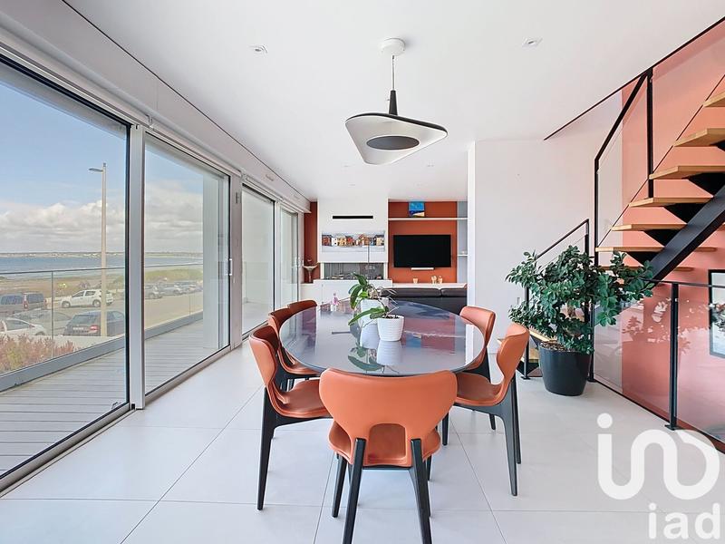 Maison de maîtres - 232 m² - 6 pièces