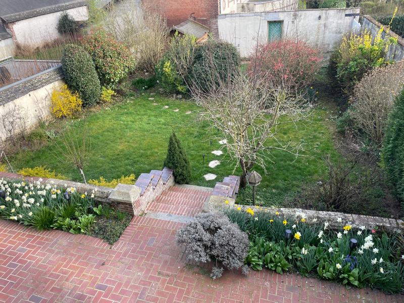 Maison - 241 m² - 8 pièces