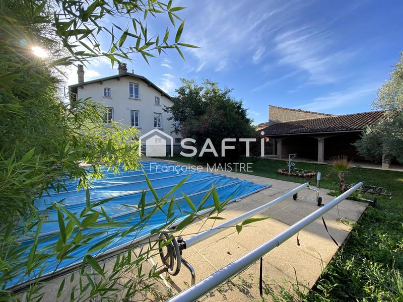 Maison de maîtres - 176 m² - 10 pièces