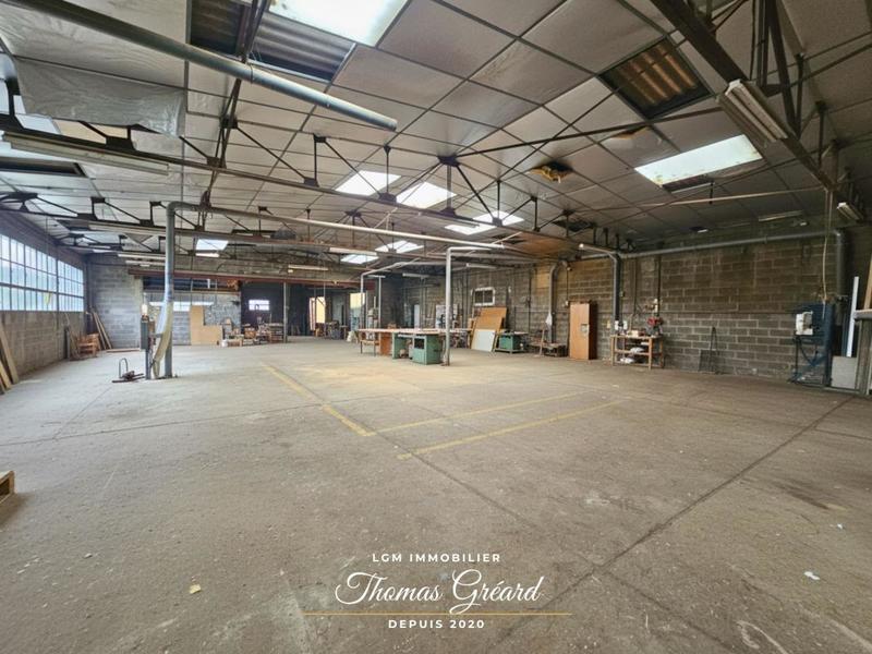 Propriété - 282 m² - 9 pièces