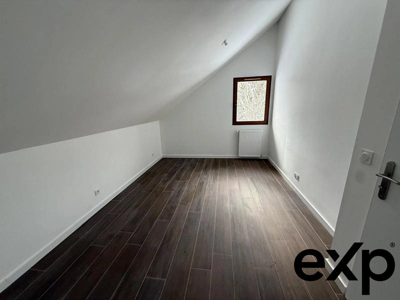 Maison - 98 m² - 4 pièces