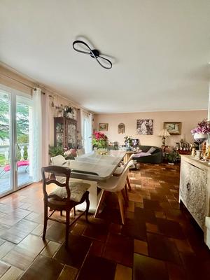 Maison - 84 m² - 3 pièces