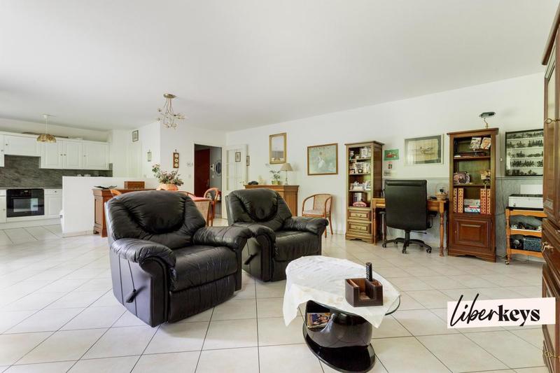 Appartement - 79 m² - 3 pièces