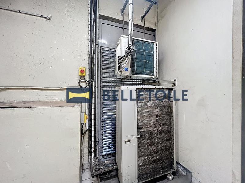 Local commercial - 112 m²