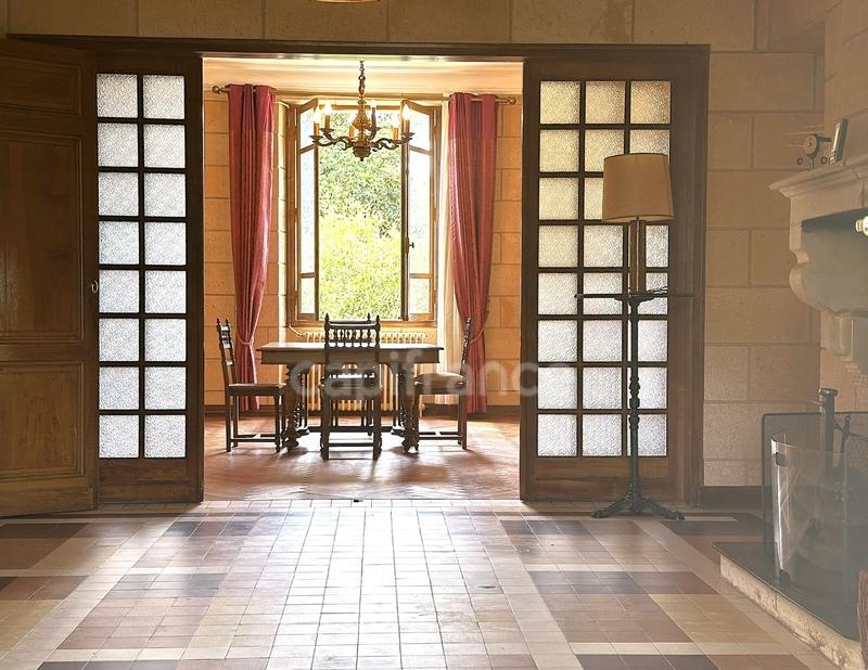 Maison de maîtres - 245 m² - 8 pièces