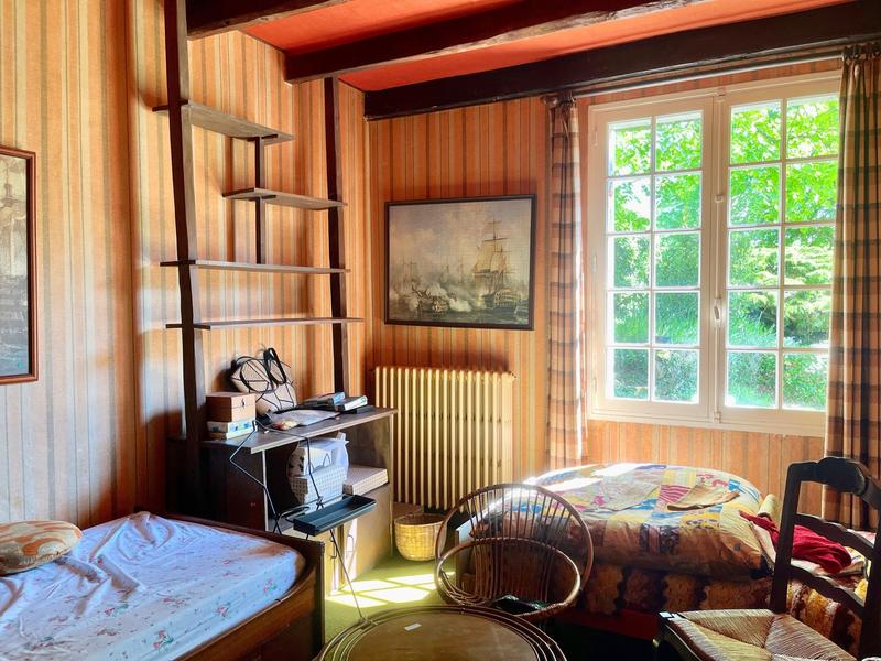 Maison - 257 m² - 8 pièces