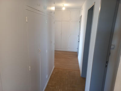 Appartement - 75 m² - 4 pièces