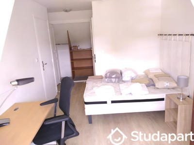 Chambre - 17 m² - 1 pièce