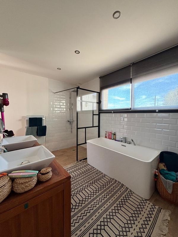 Villa - 160 m² - 4 pièces