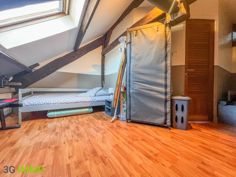 Loft - 98 m² - 4 pièces