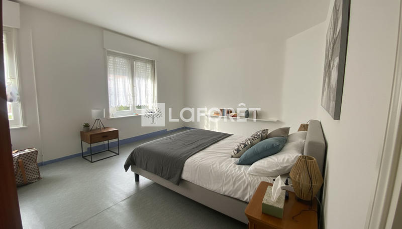 Maison - 90 m² - 4 pièces