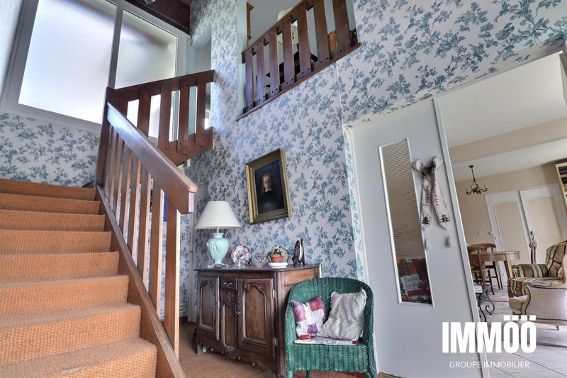 Maison - 137 m² - 5 pièces