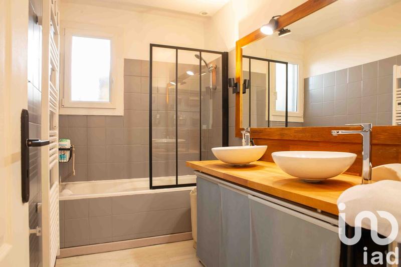 Maison - 92 m² - 4 pièces