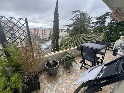 Appartement - 74 m² - 3 pièces