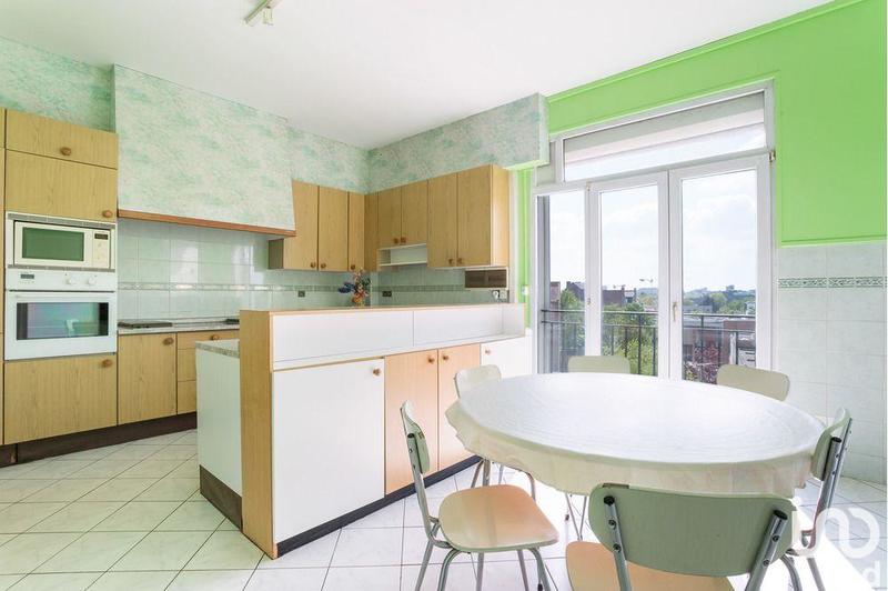 Appartement - 195 m² - 5 pièces