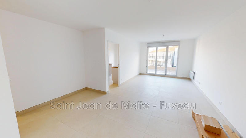 Appartement - 83 m² - 3 pièces