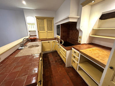 Maison - 177 m² - 6 pièces