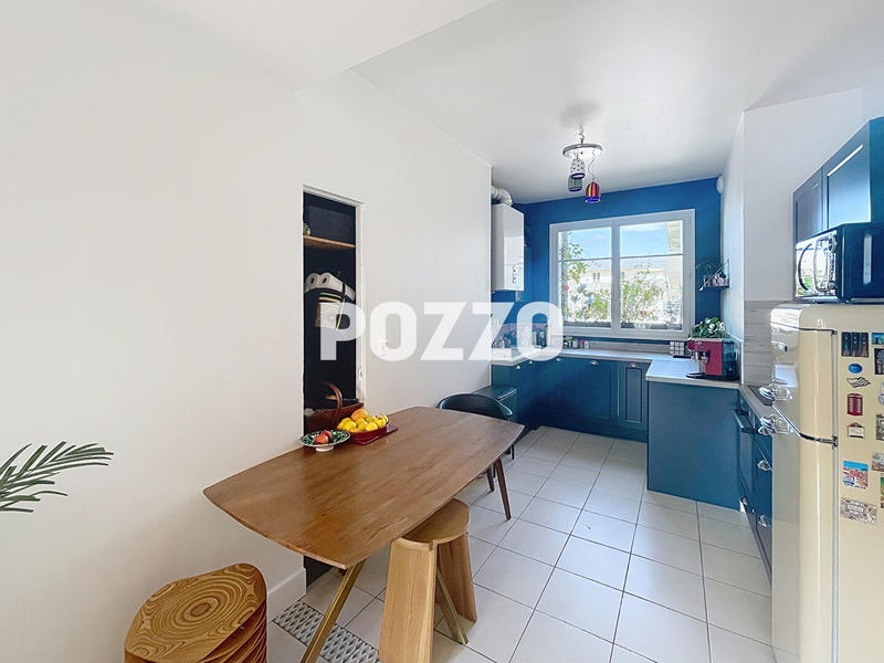 Appartement - 94 m² - 4 pièces