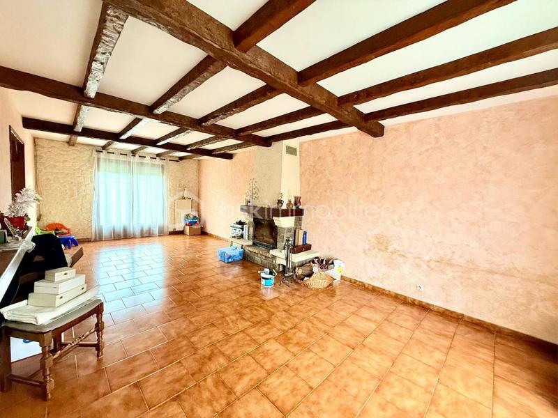 Maison - 161 m² - 7 pièces