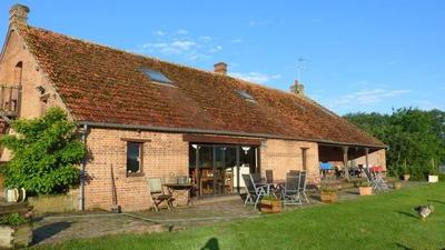 Maison - 240 m² - 14 pièces