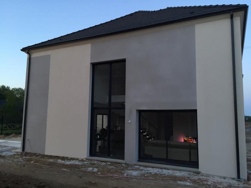 Maison - 180 m² - 6 pièces