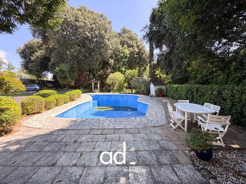 Maison ancienne - 185 m² - 6 pièces