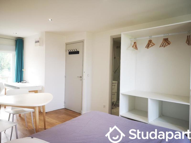 Chambre - 30 m² - 1 pièce