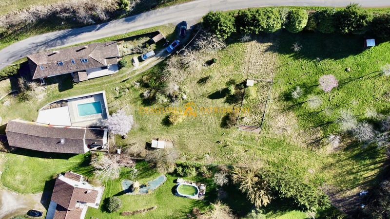 Maison ancienne - 142 m² - 7 pièces