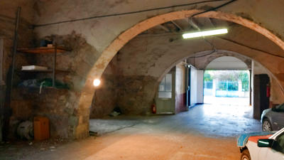 Local d'activités - 300 m²