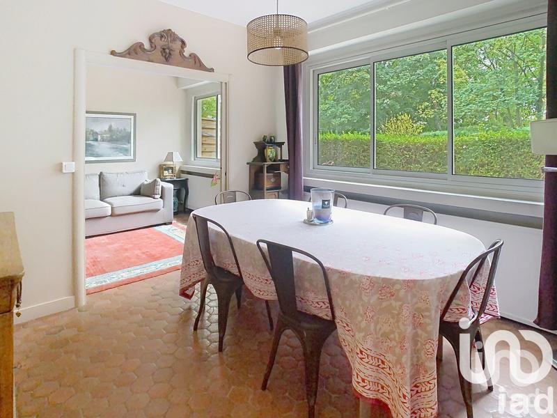 Appartement - 127 m² - 6 pièces