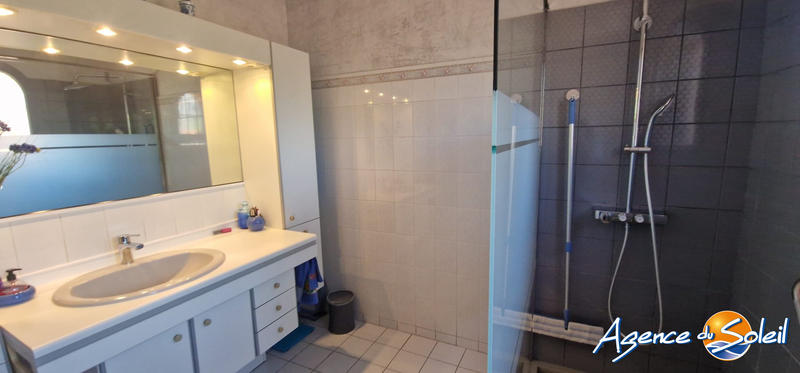 Villa - 87 m² - 4 pièces