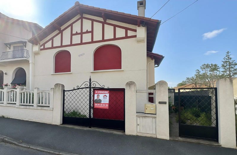 Maison - 121 m² - 4 pièces
