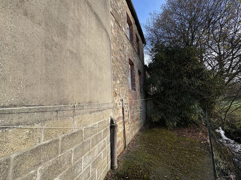 Maison ancienne - 60 m² - 6 pièces