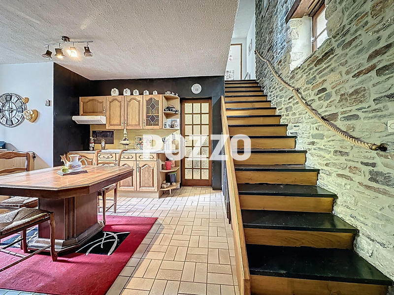 Maison - 130 m² - 6 pièces