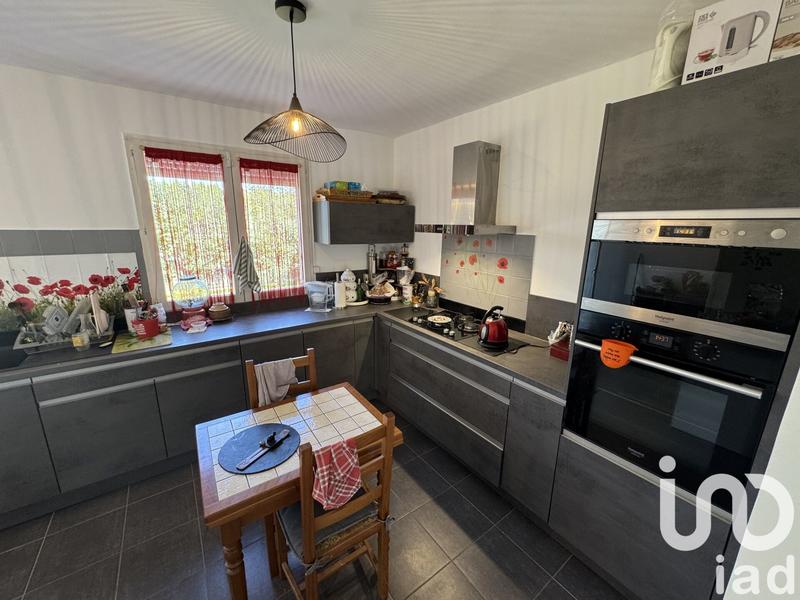 Maison - 98 m² - 4 pièces