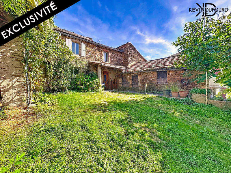 Maison de village - 115 m² - 5 pièces