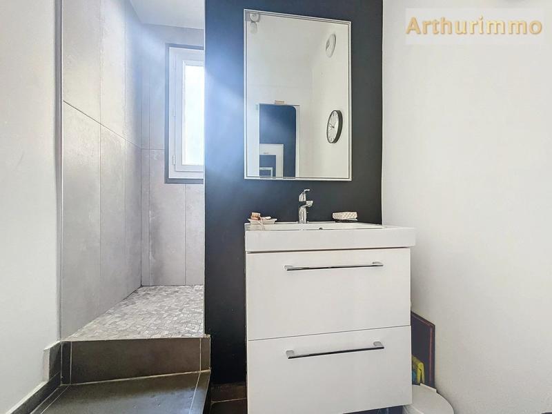 Maison - 128 m² - 7 pièces