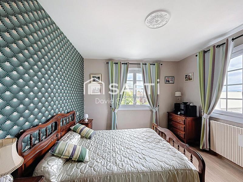 Maison - 177 m² - 7 pièces