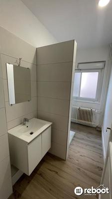 Appartement - 77 m² - 3 pièces